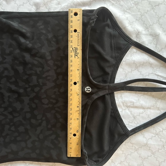 Lululemon Blk/Grey Camo - Picture 5 of 8